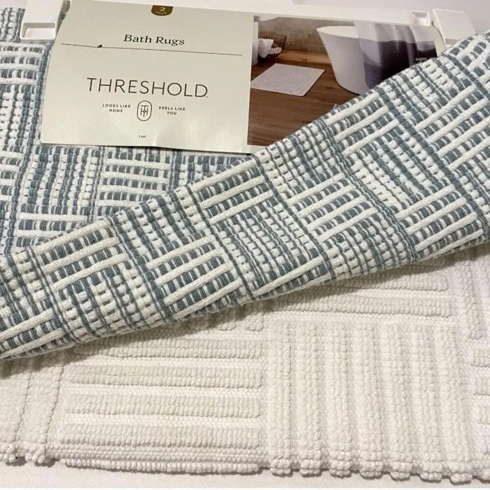 4-Piece Threshold Sage & White Rugs Set- Soft Bathmats 17 x 24 Brand NEW 2 PACK